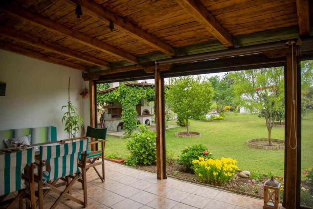 Villa Agrampeli Ierissós Esterno foto